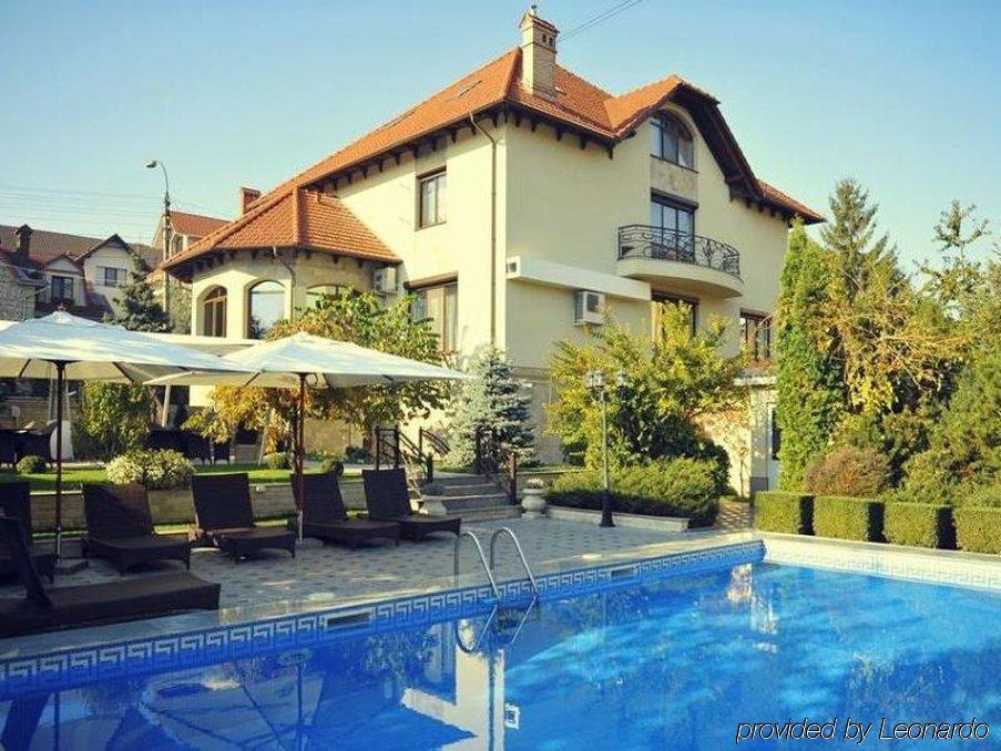 Diplomat Club Hotel Kišiněv Exteriér fotografie