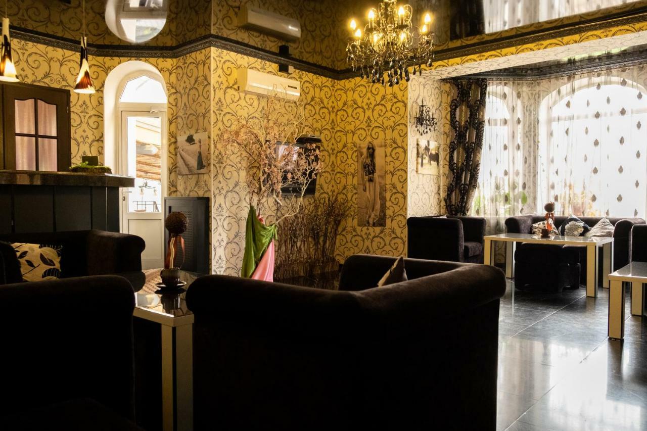 Diplomat Club Hotel Kišiněv Exteriér fotografie