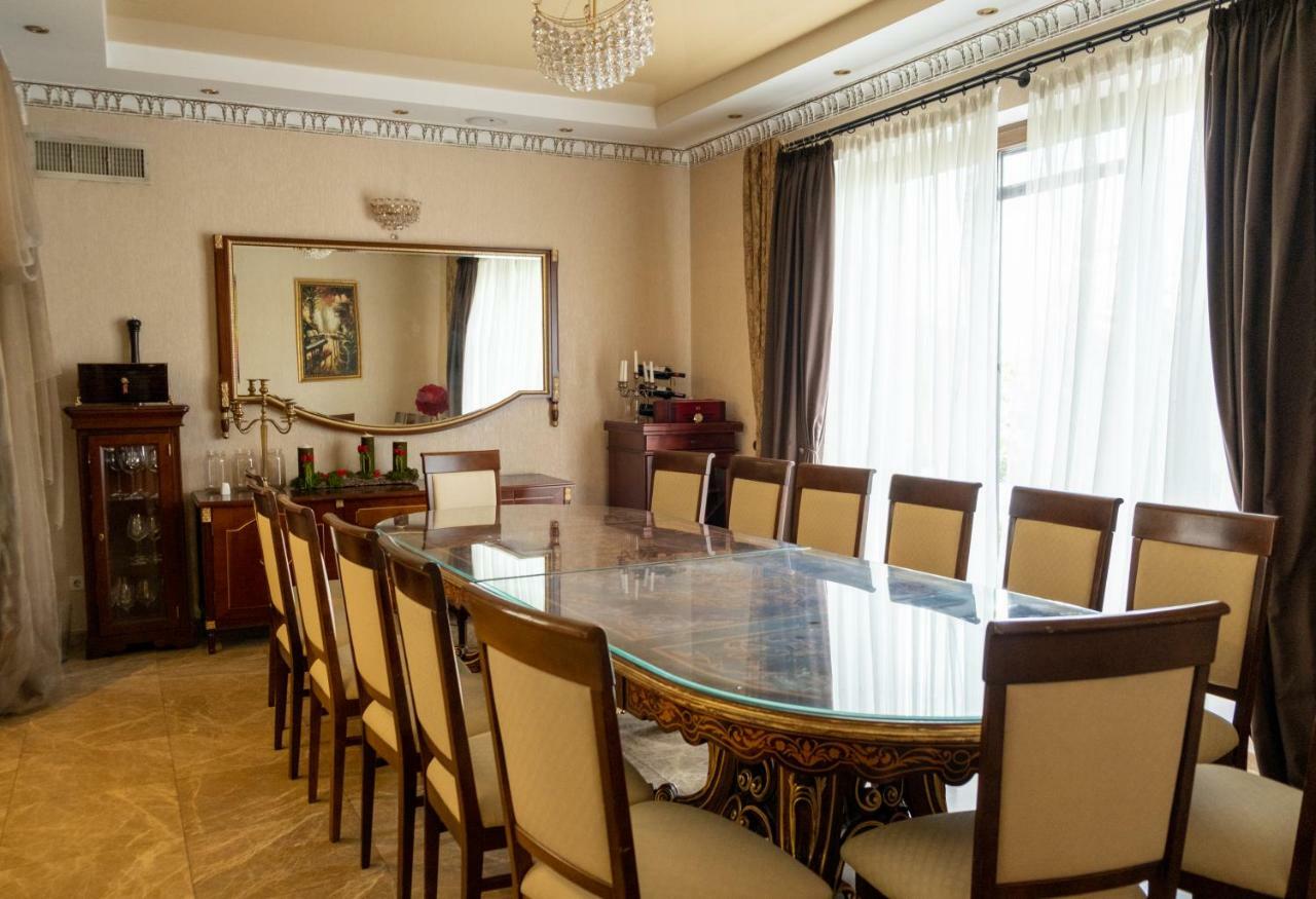 Diplomat Club Hotel Kišiněv Exteriér fotografie