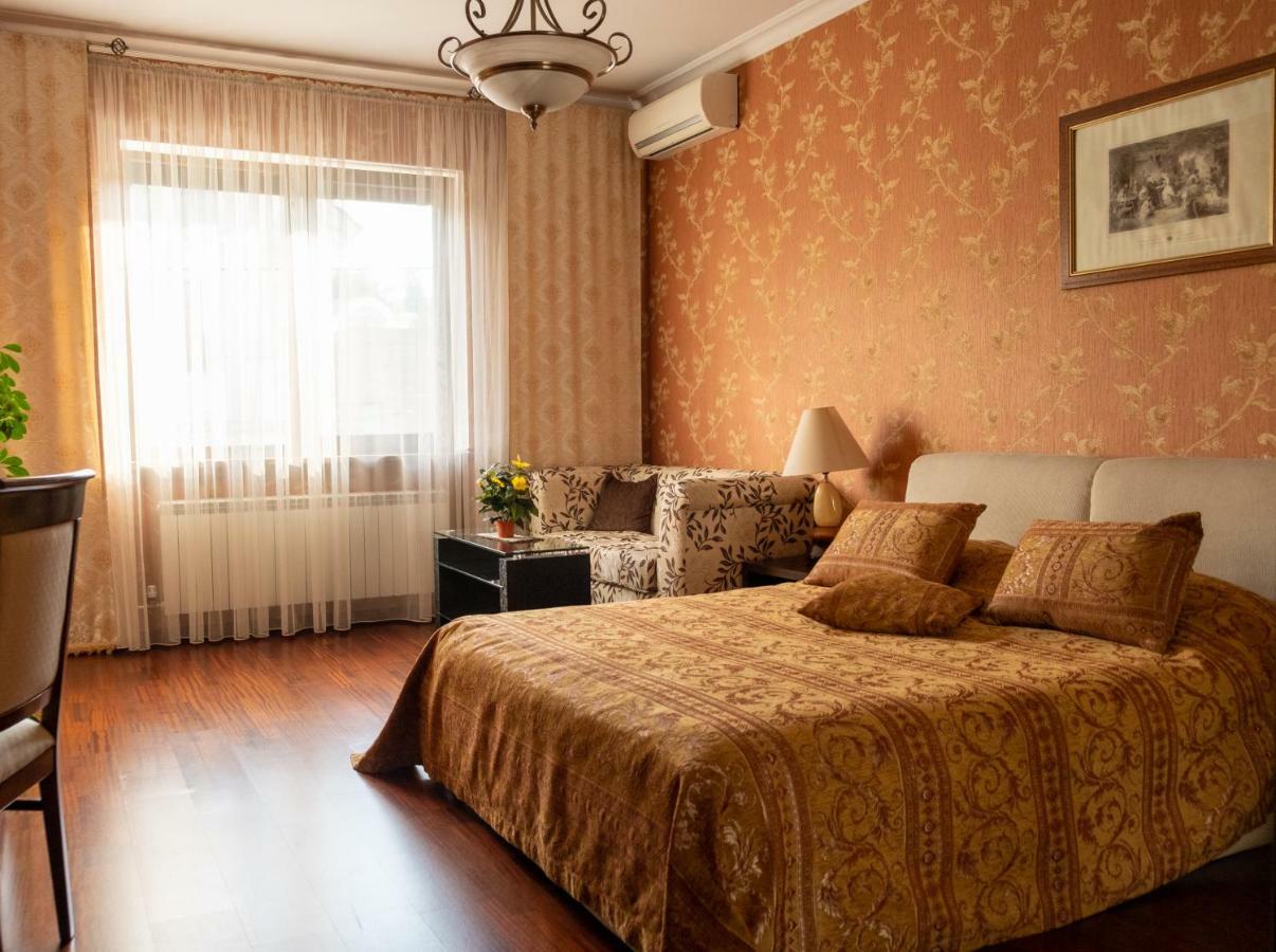 Diplomat Club Hotel Kišiněv Exteriér fotografie