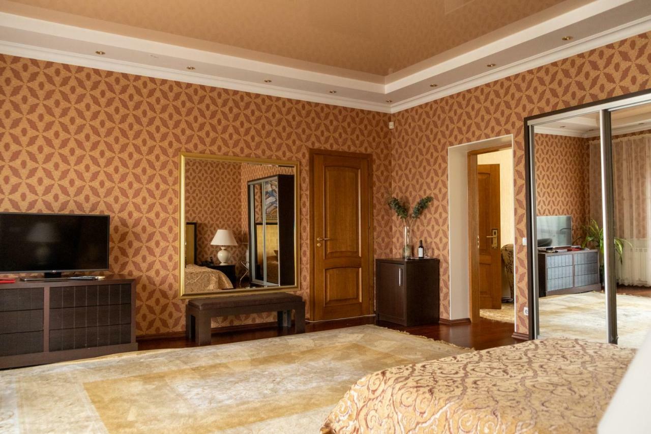 Diplomat Club Hotel Kišiněv Exteriér fotografie